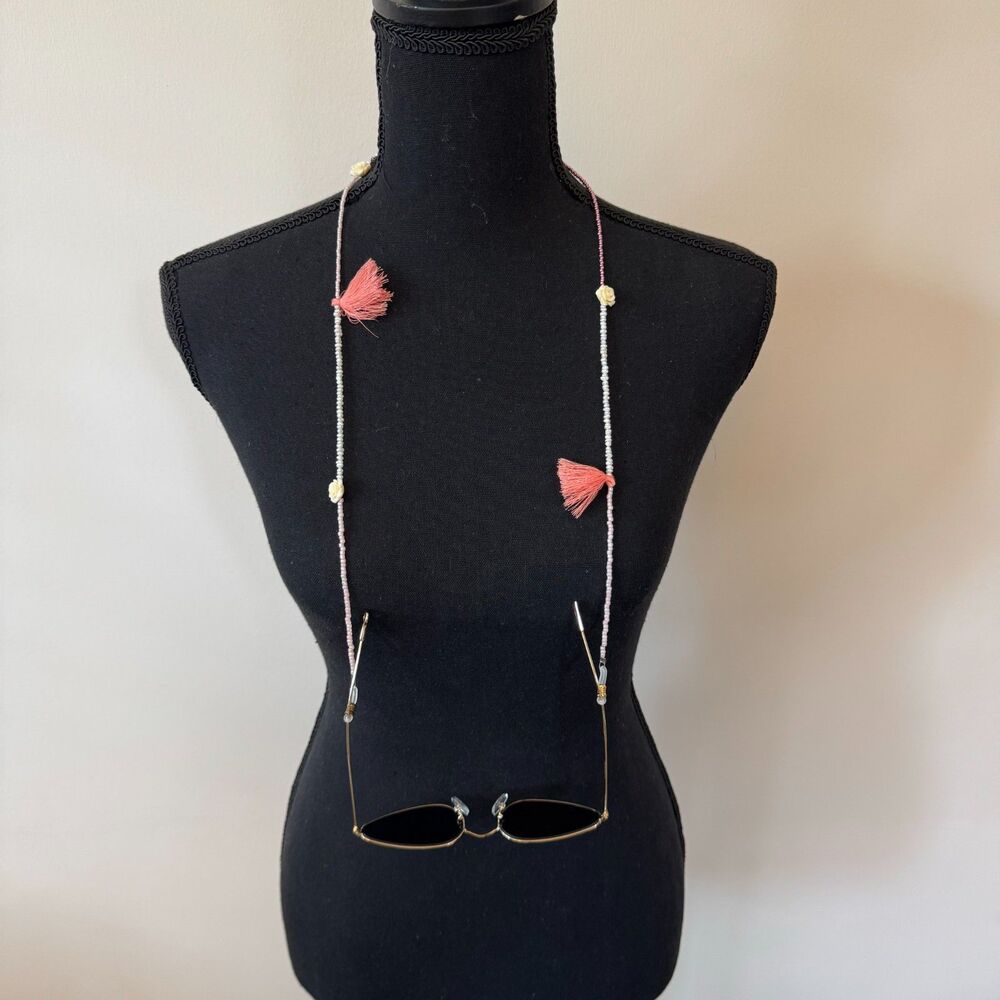 Handmade Beaded and Tasseled Sunglasses Frame Chain Strap